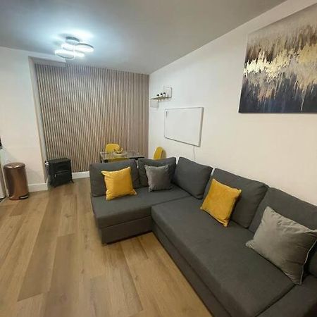 Broadway Suite - Newly Refurbished Stylish Apartment With Free Private Parking - Great Location Birmingham Esterno foto